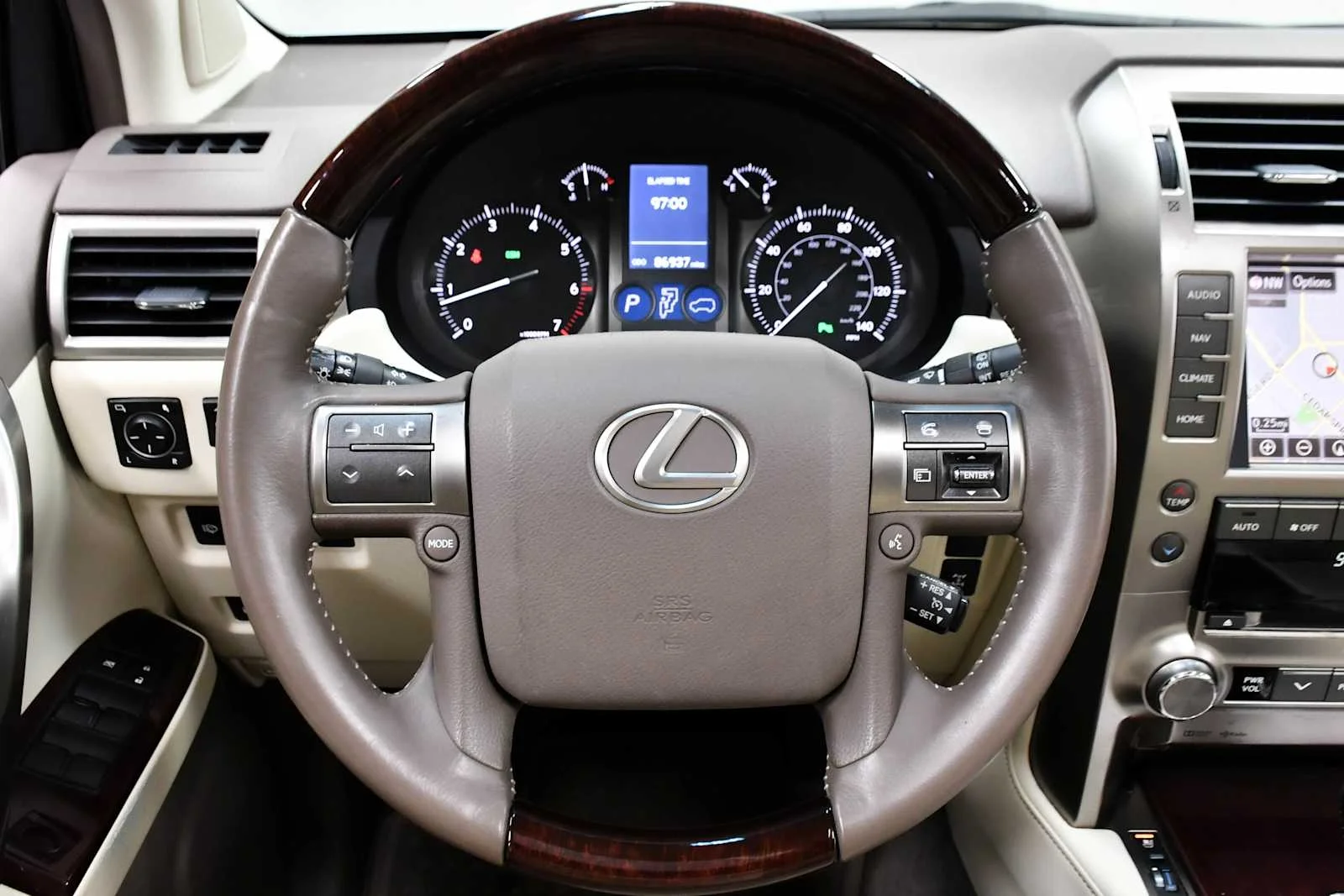 Used 2014 Tungsten Pearl Lexus  image 19