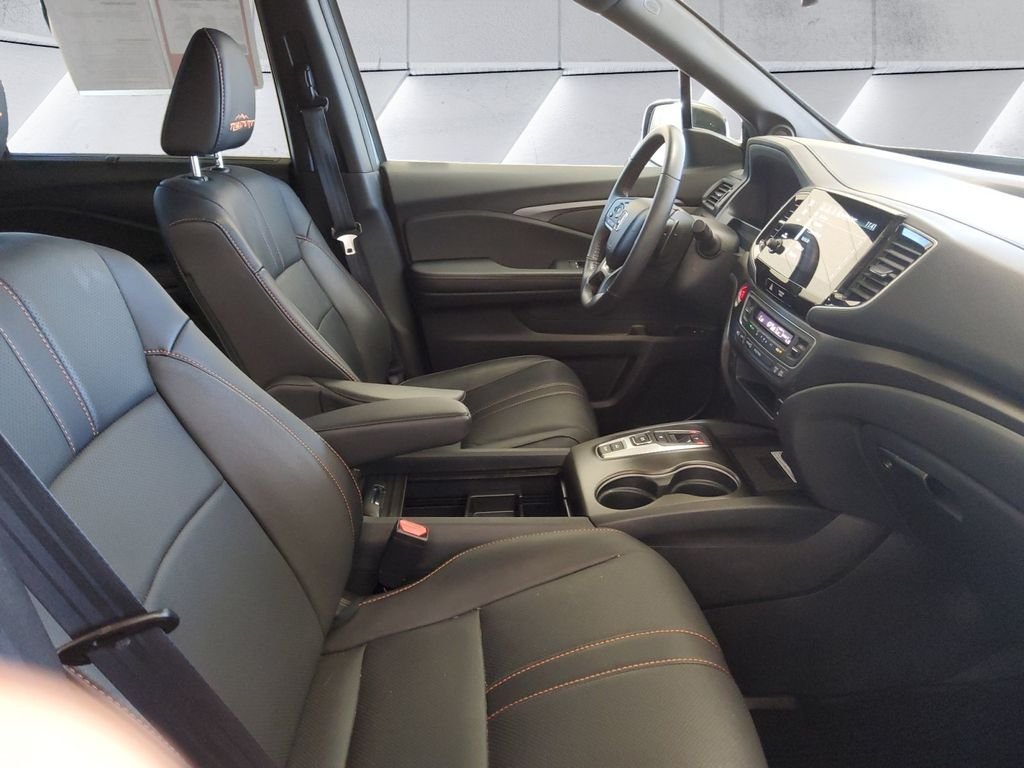 Used 2023  Honda TrailSport image 13
