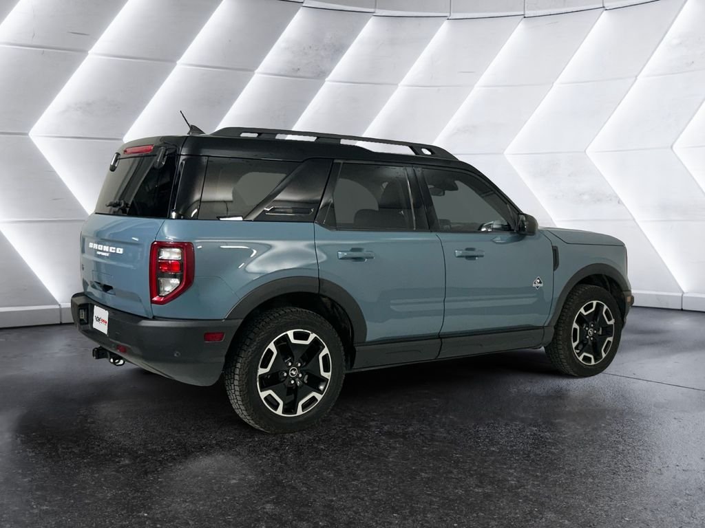 Used 2023  Ford Outer Banks image 4