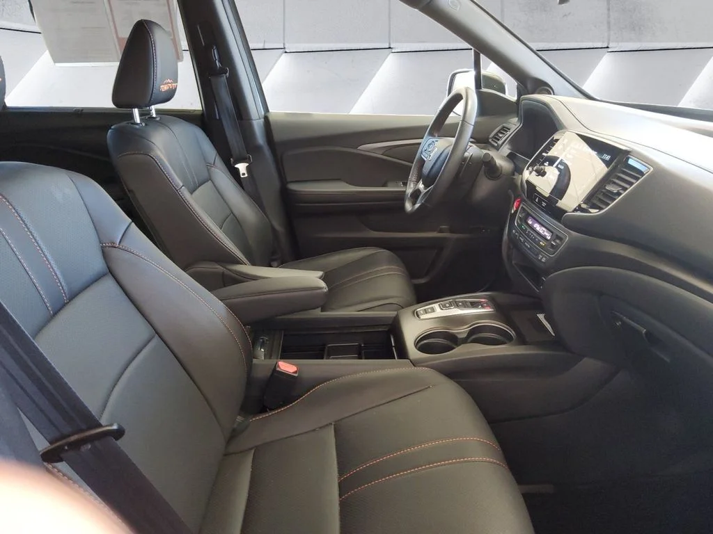 Used 2023  Honda TrailSport image 13