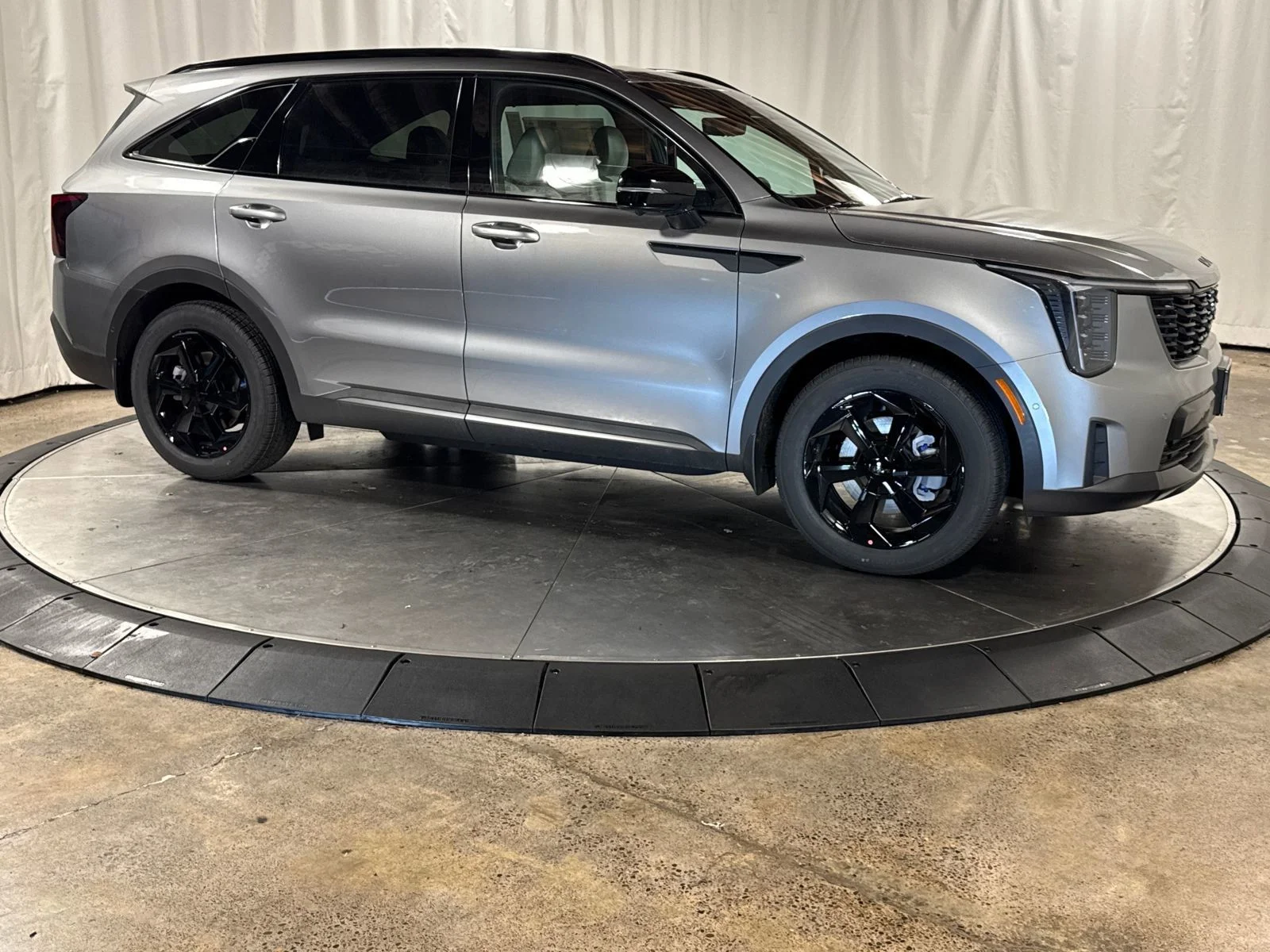 New 2026 Steel Gray Kia X-Line SX Prestige image 8