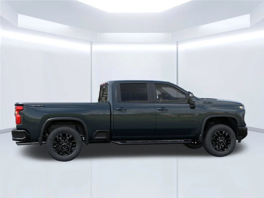 New 2026 Cypress Gray Chevrolet LT image 7