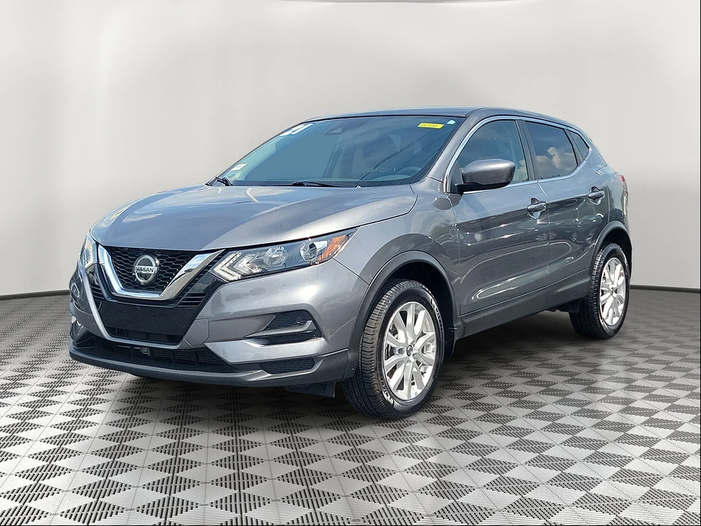 Used 2021 Gun Metallic Nissan S image 2