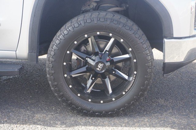 Used 2021  GMC SLT image 5
