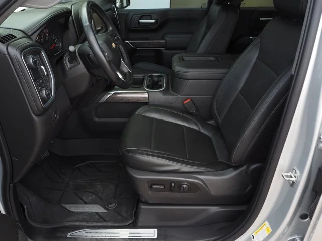 Used 2020 Silver Ice Metallic Chevrolet LTZ image 6