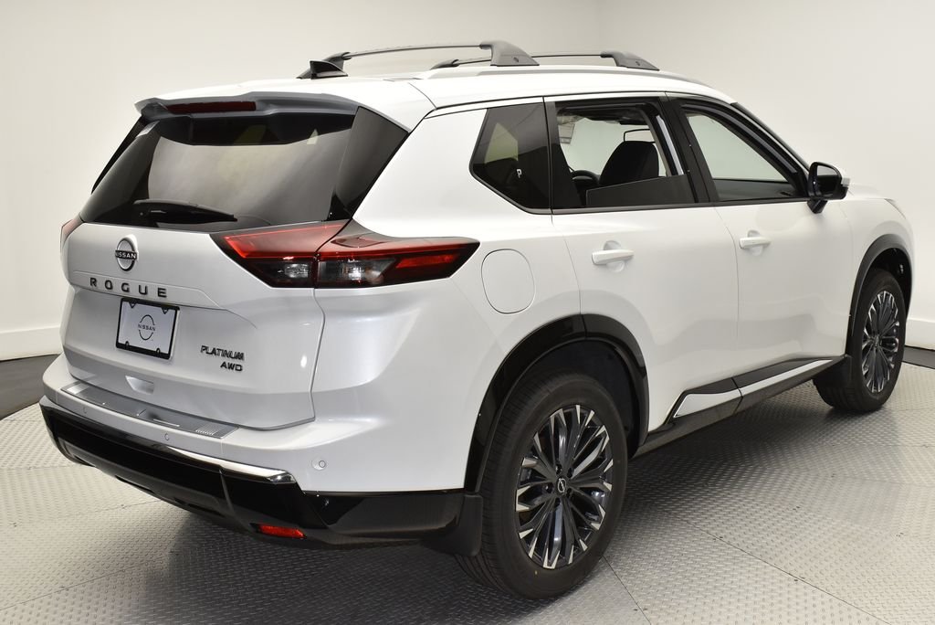 New 2026 Everest White Pearl TriCoat Nissan Platinum image 5