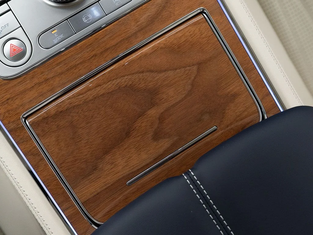 New 2026 Sequin Blue - by Mulliner Bentley Azure image 29