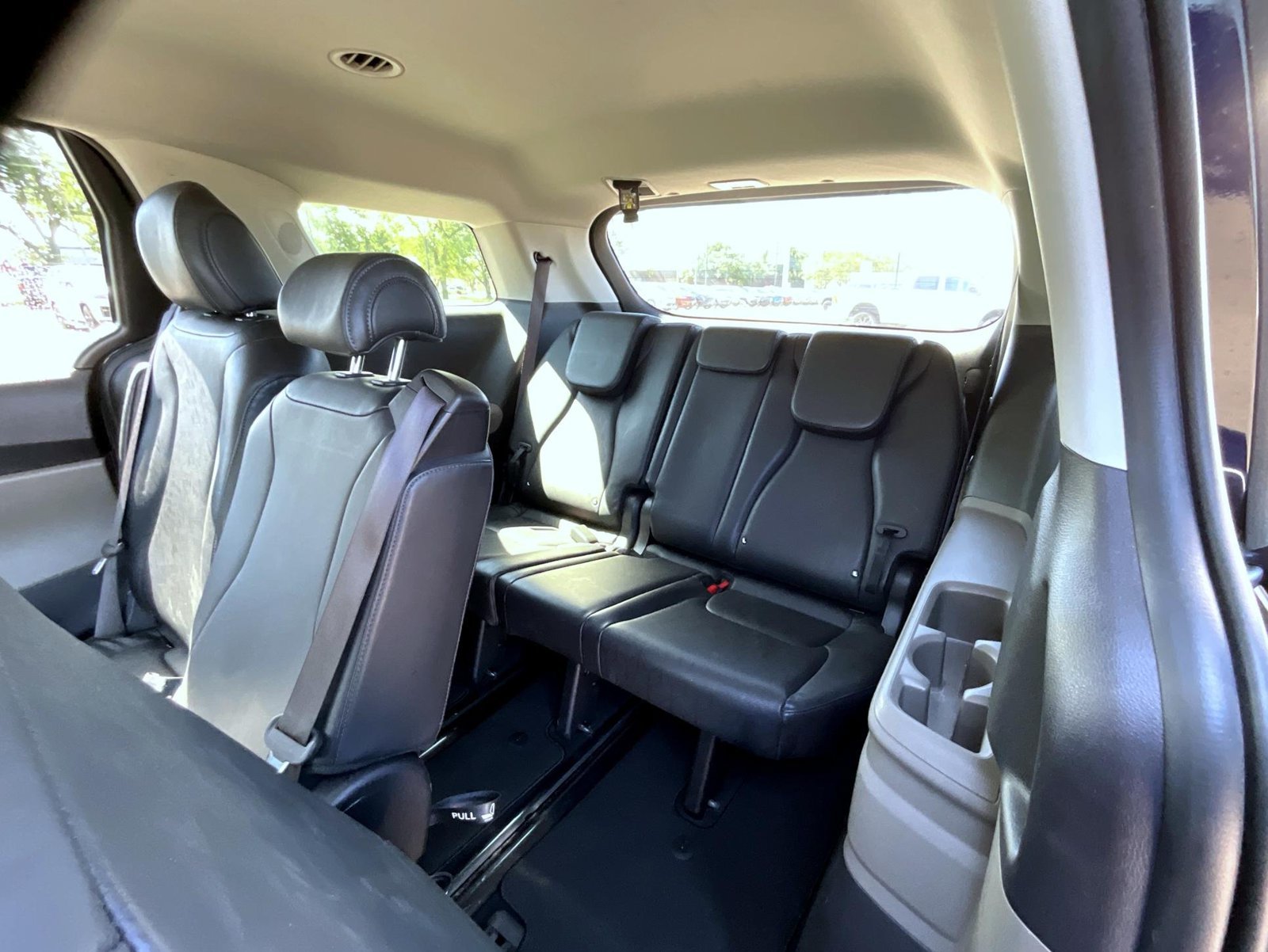 Used 2025 Blue Kia LXS image 21