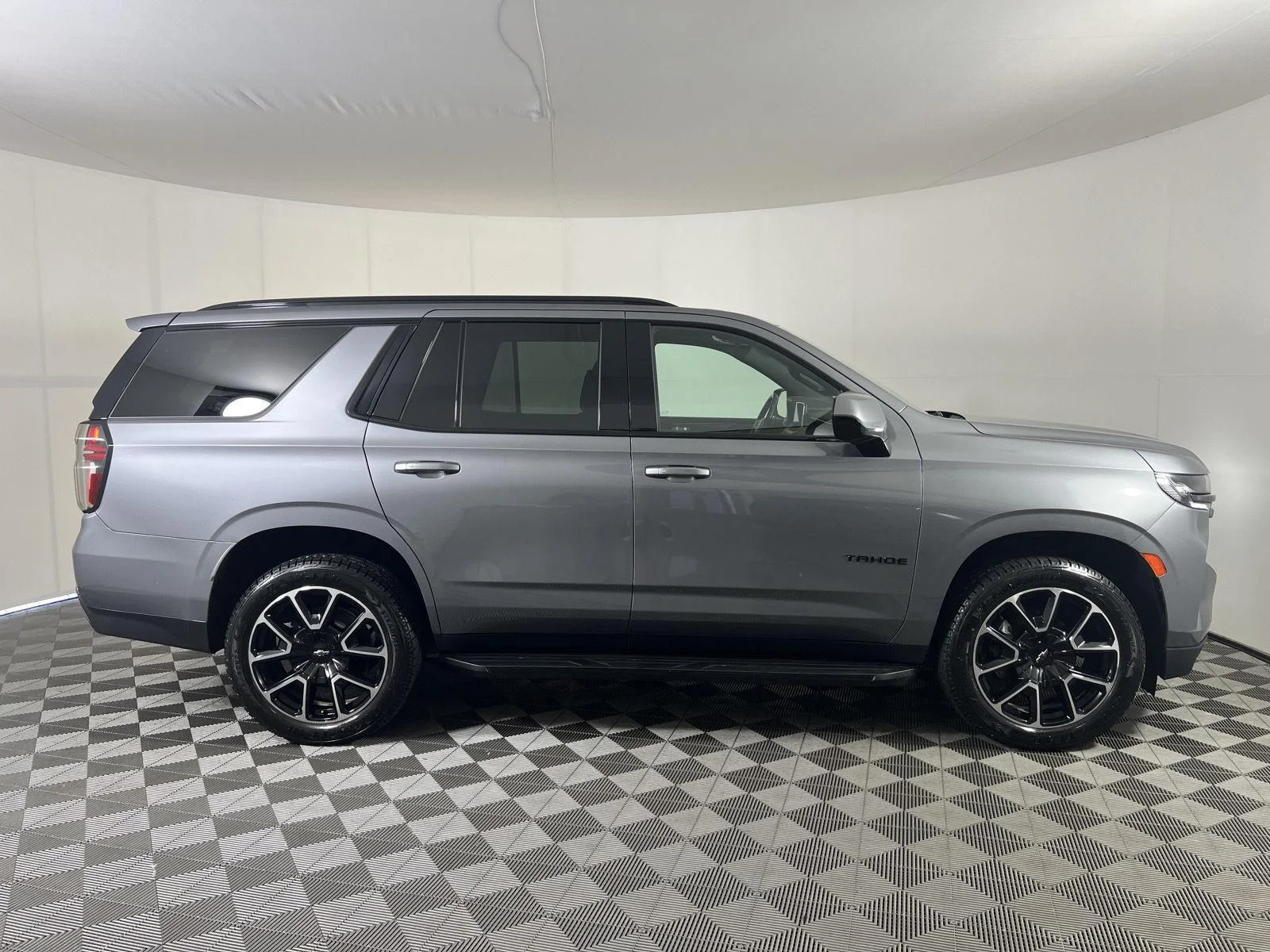 Used 2021 Steel Metallic Chevrolet RST image 30