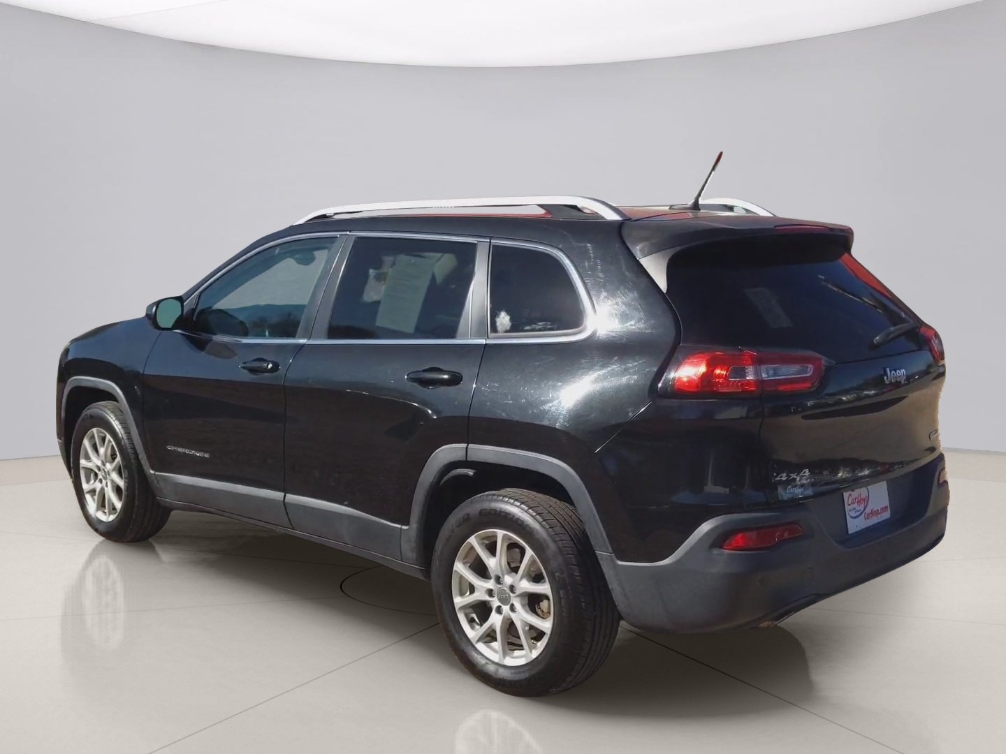 Used 2014 Black Jeep LATITUDE image 3