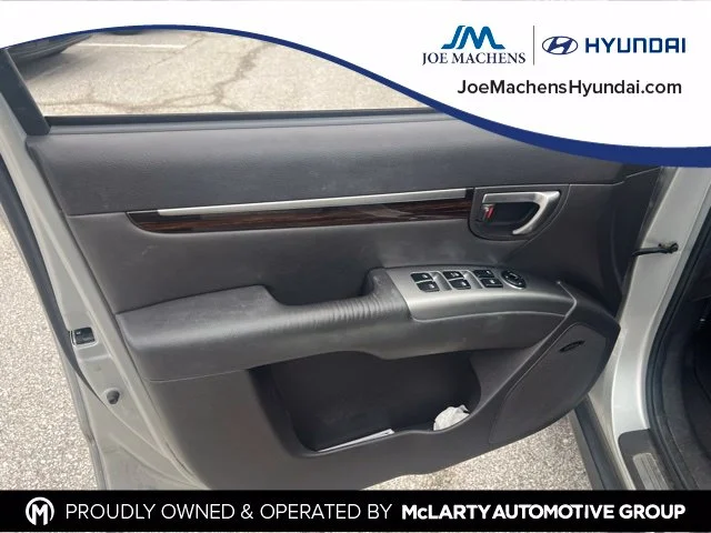 Used 2011 Silver Hyundai Limited image 9
