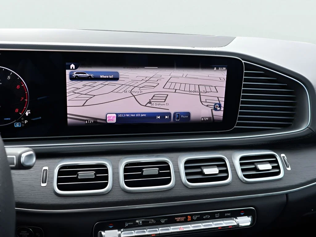 Used 2025  Mercedes-Benz GLS 450 image 23