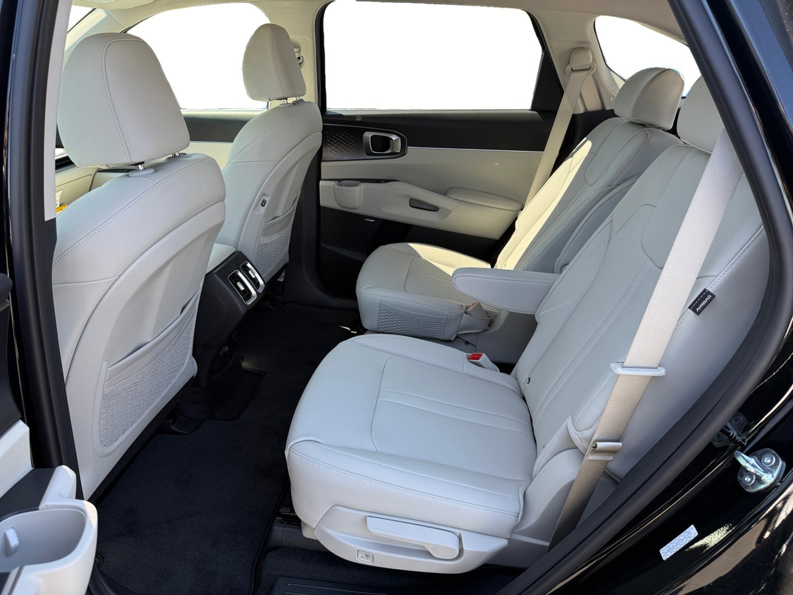 New 2026 Aurora Black Pearl Kia EX AWD image 16
