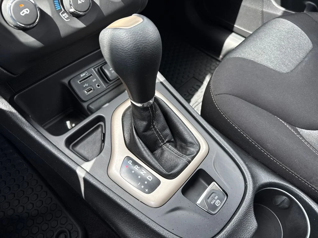 Certified Used 2017 Silver Jeep Sport image 22