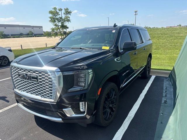 Used 2023 Black GMC Denali image 2