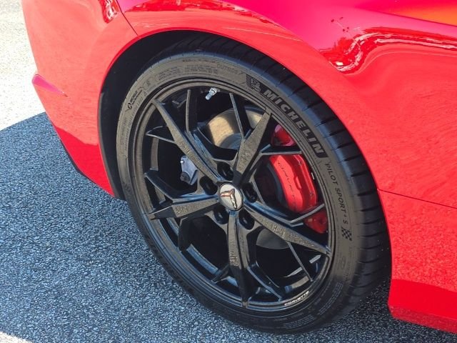 Used 2022 Red Chevrolet Stingray image 10