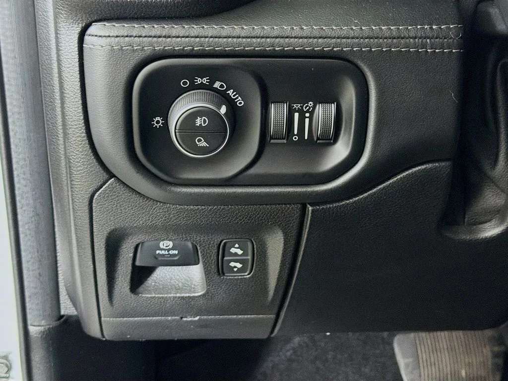 Used 2020 White Ram Limited image 11