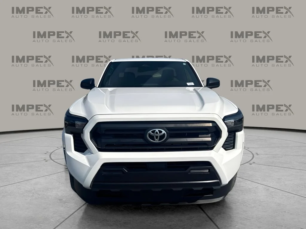 Used 2025 White Toyota SR image 9