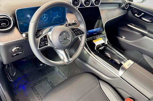 New 2026 Black Mercedes-Benz GLC 300 image 38