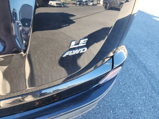 Used 2016 Black Toyota LE image 8