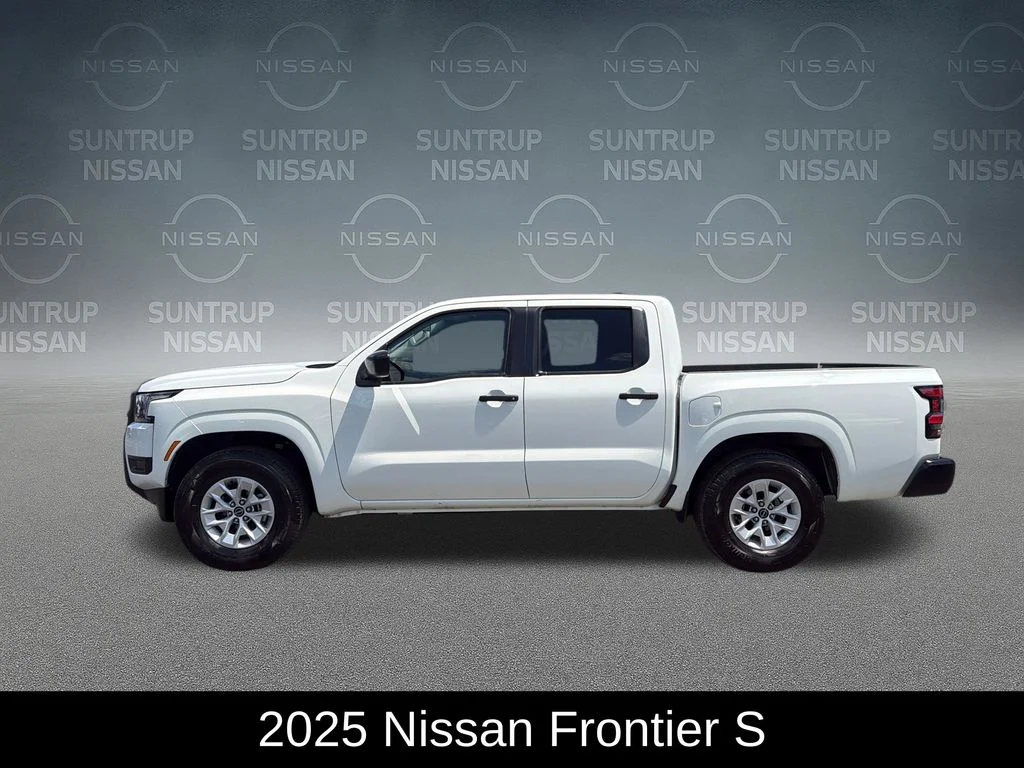 Used 2025 White Nissan S image 3