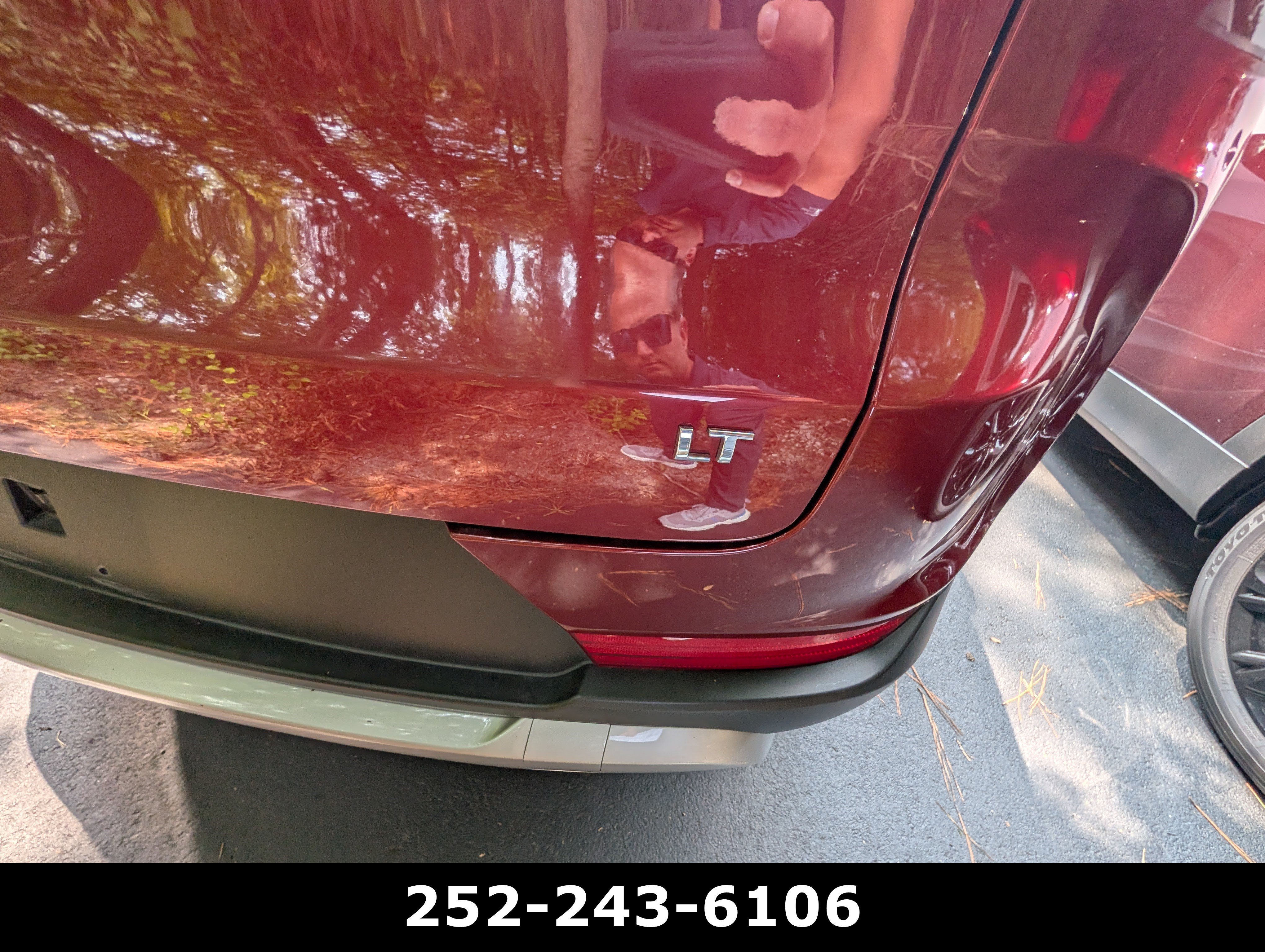 Used 2023 Crimson Metallic Chevrolet LT image 4