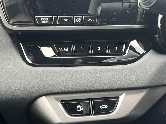 New 2026 Eminent White Pearl Lexus PREMIUM PLUS image 27
