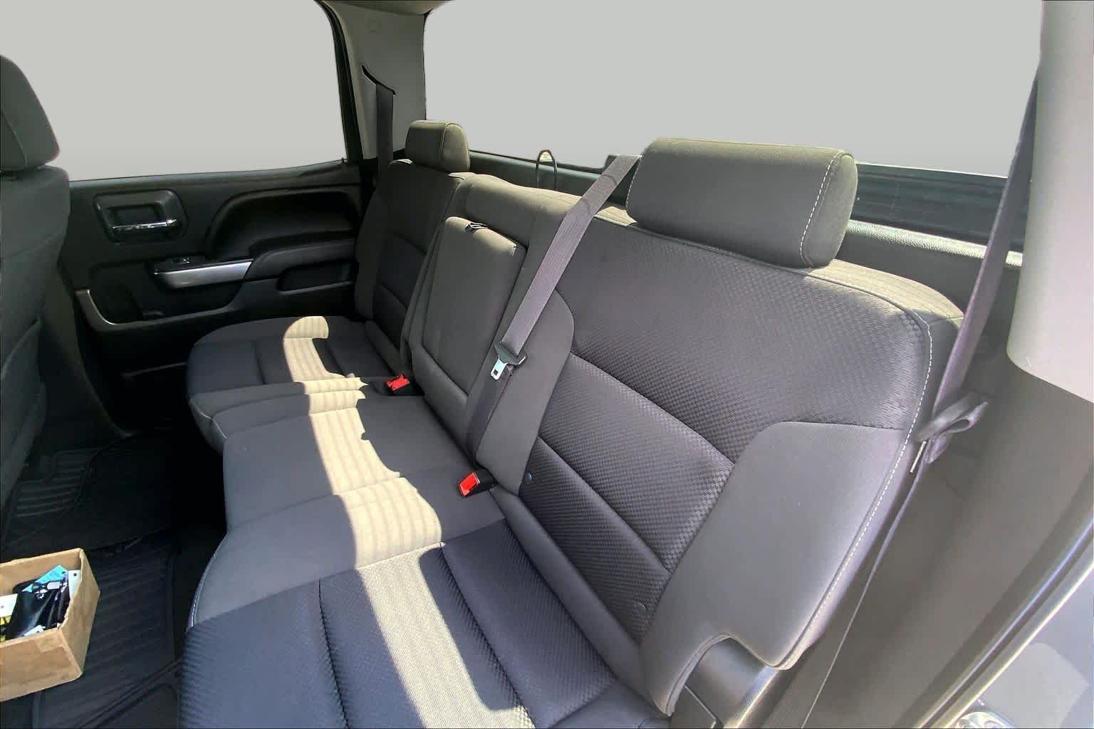 Used 2017 Pepperdust Metallic Chevrolet LT image 20