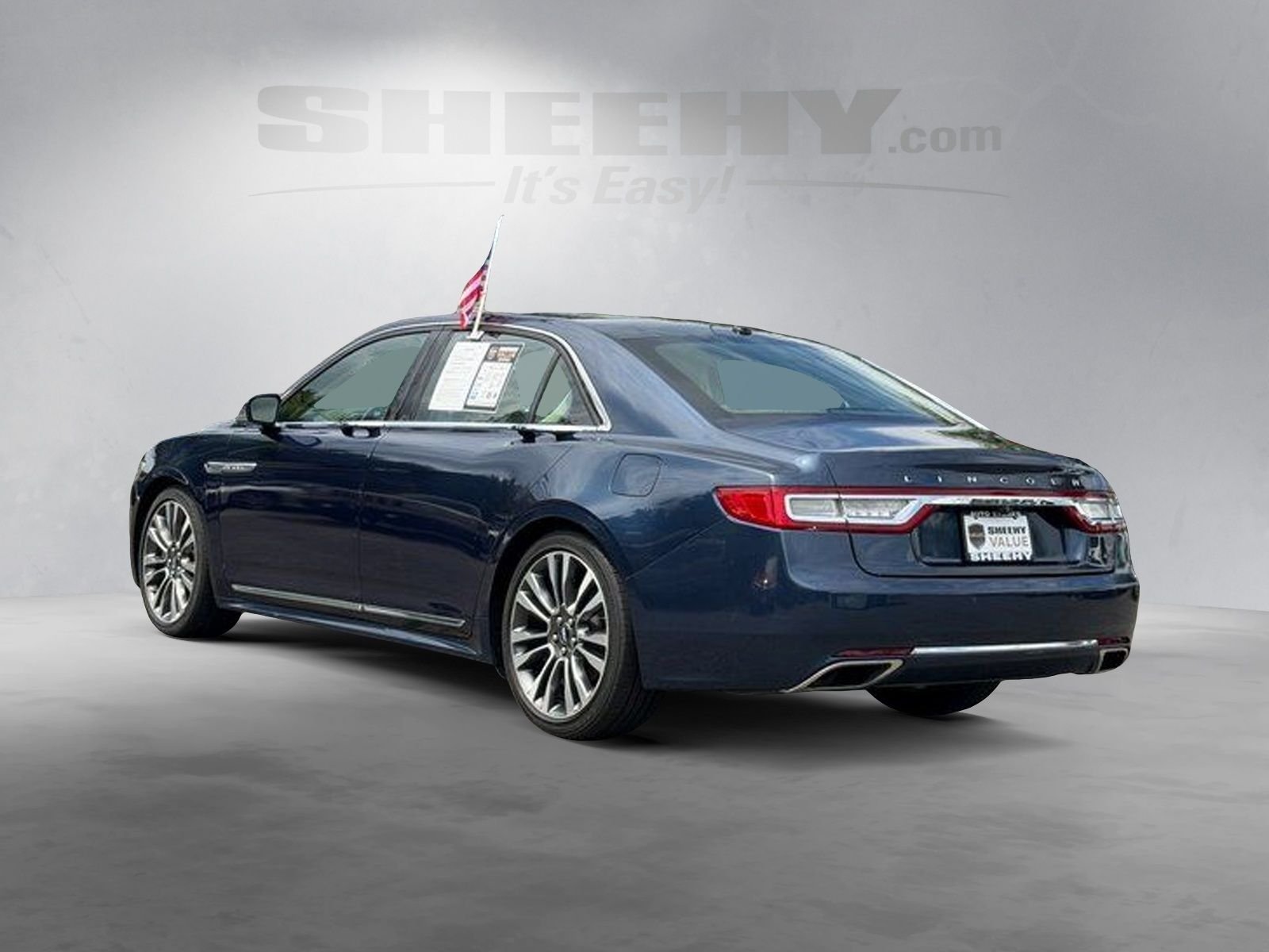 Used 2017 Black Lincoln Reserve image 15