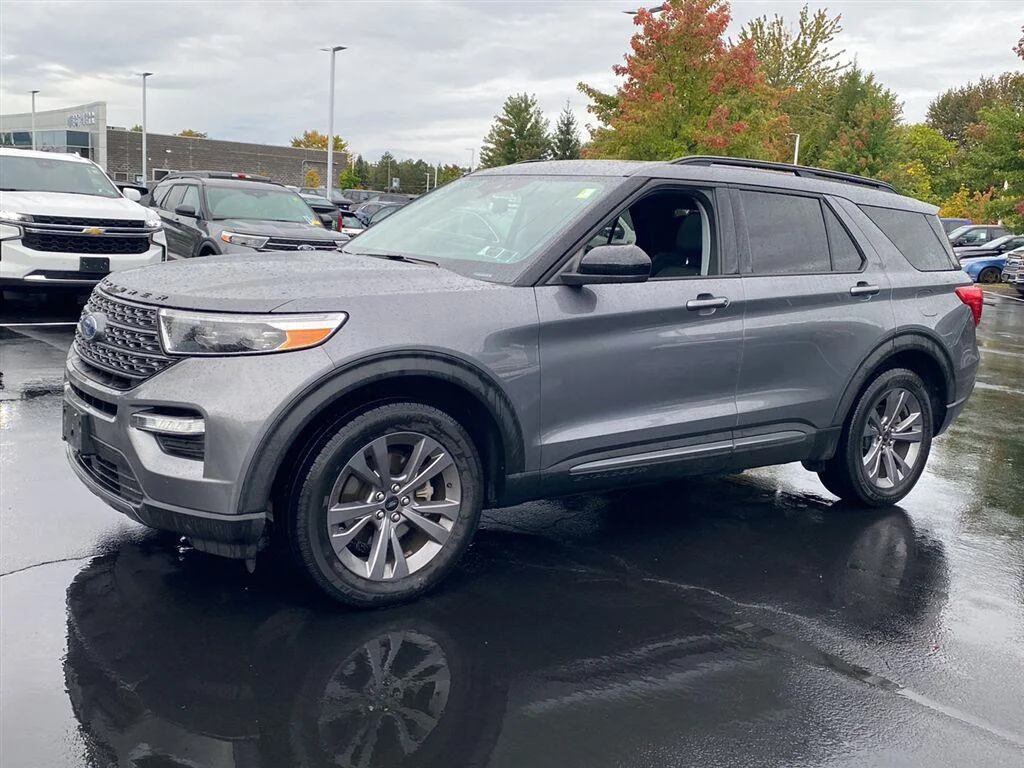 Used 2022 Carbonized Gray Ford XLT image 7