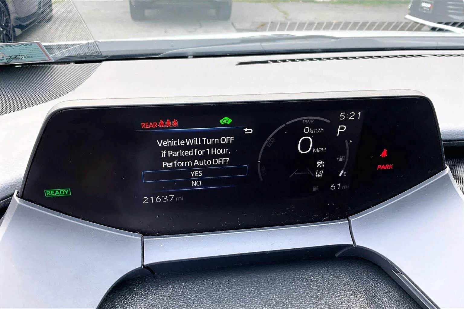 Used 2024 Wind Chill Pearl Toyota LE image 24