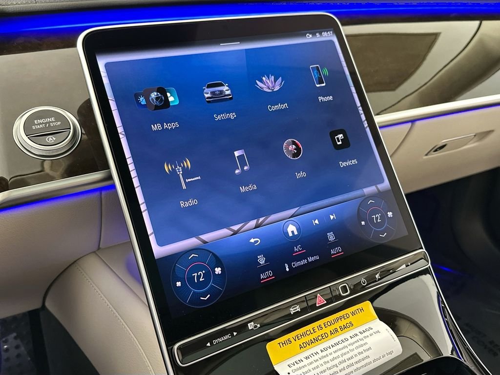 New 2026 MANUFAKTUR Moonlight White Metallic Mercedes-Benz S 500 image 15