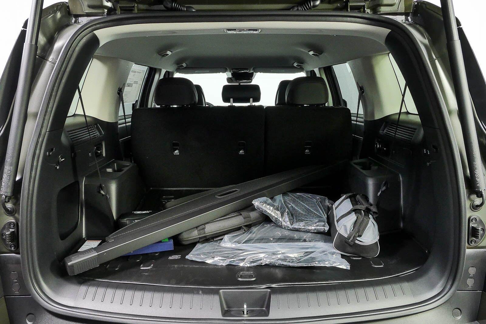 New 2026 Rockwood Green Hyundai SEL FWD image 28