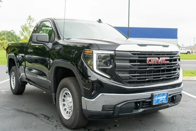 Used 2025 Black GMC Pro image 4
