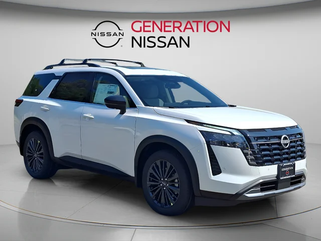 New 2026 Everest White Pearl TriCoat Nissan SL image 1
