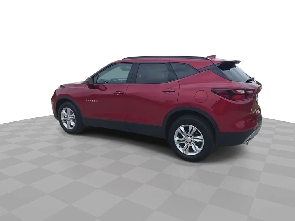Used 2020 Red Chevrolet LT image 6
