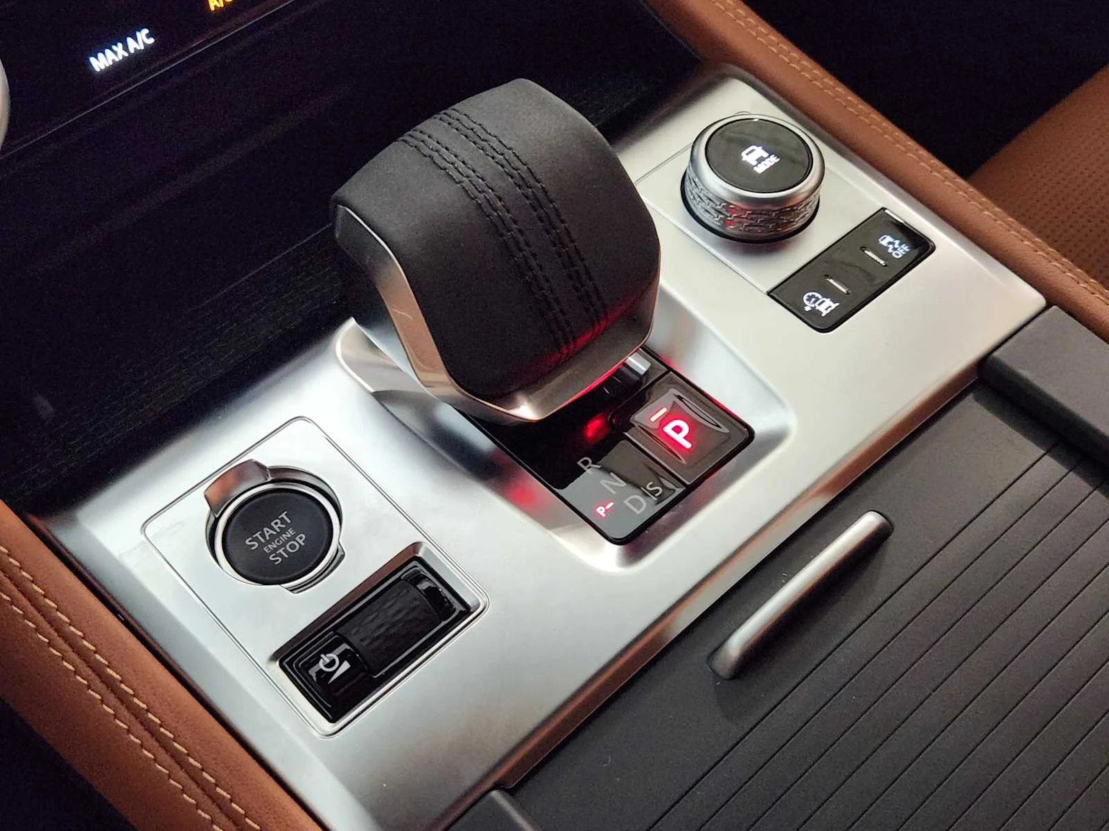2026 Jaguar F-Pace R-Dynamic S - Photo 34