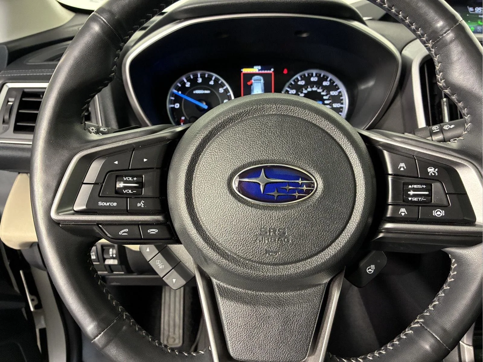 Used 2022 Crystal White Pearl Subaru Touring image 41