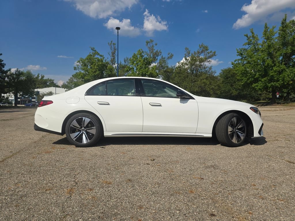 New 2027 Polar White Mercedes-Benz E 350 image 56
