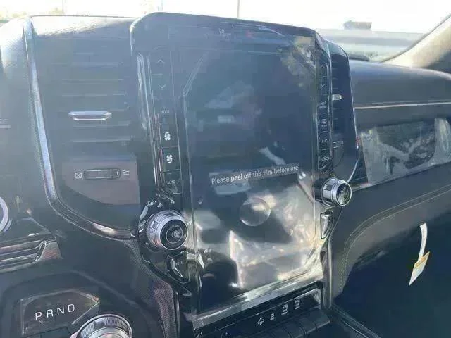 2026 RAM 1500 Limited - Photo 19