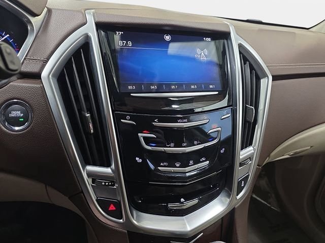 Used 2014 Silver Cadillac Luxury image 19