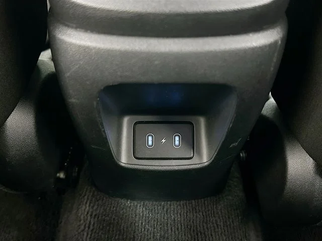 Certified Used 2025 Silver Hyundai SEL Convenience image 12