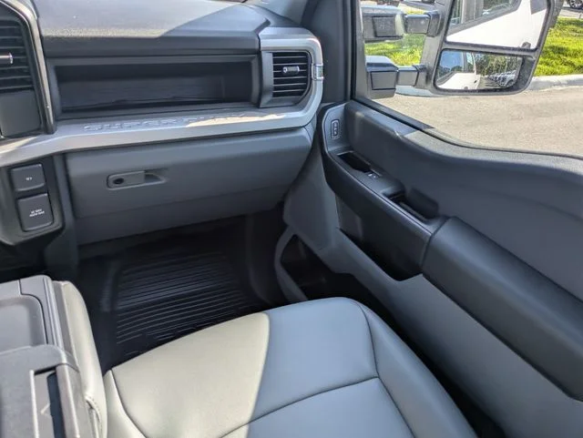 New 2026 Oxford White Ford F-250® XL image 17