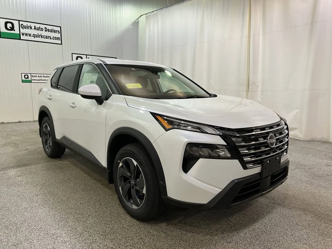 2026 Nissan Rogue SV AWD's photo