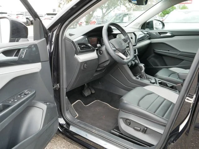 Certified Used 2023 Black Volkswagen 1.5T SEL image 12