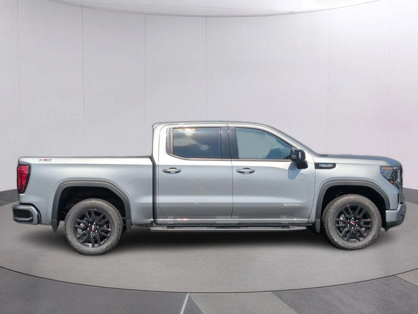 New 2026 Sterling Metallic GMC Elevation image 8