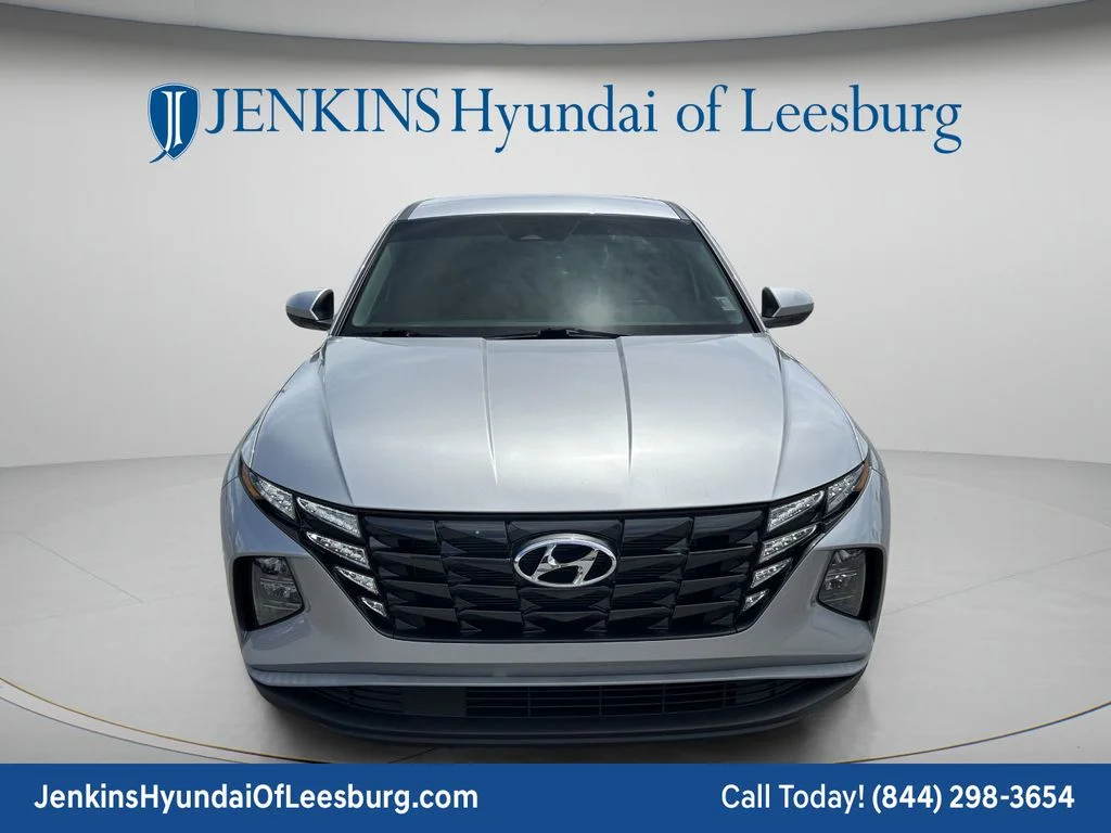 Used 2024 Silver Hyundai SE image 12