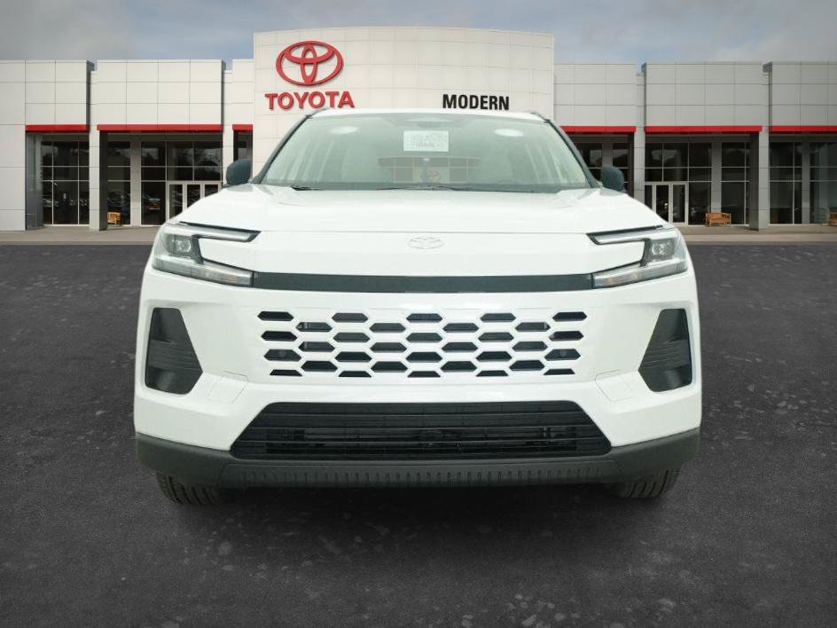 New 2026 Wind Chill Pearl Toyota XLE Premium image 18