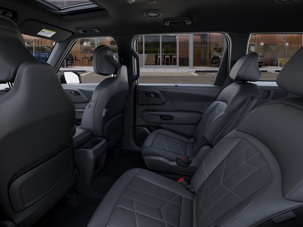 New 2027 Glacial White Pearl Kia X-Line EX image 18