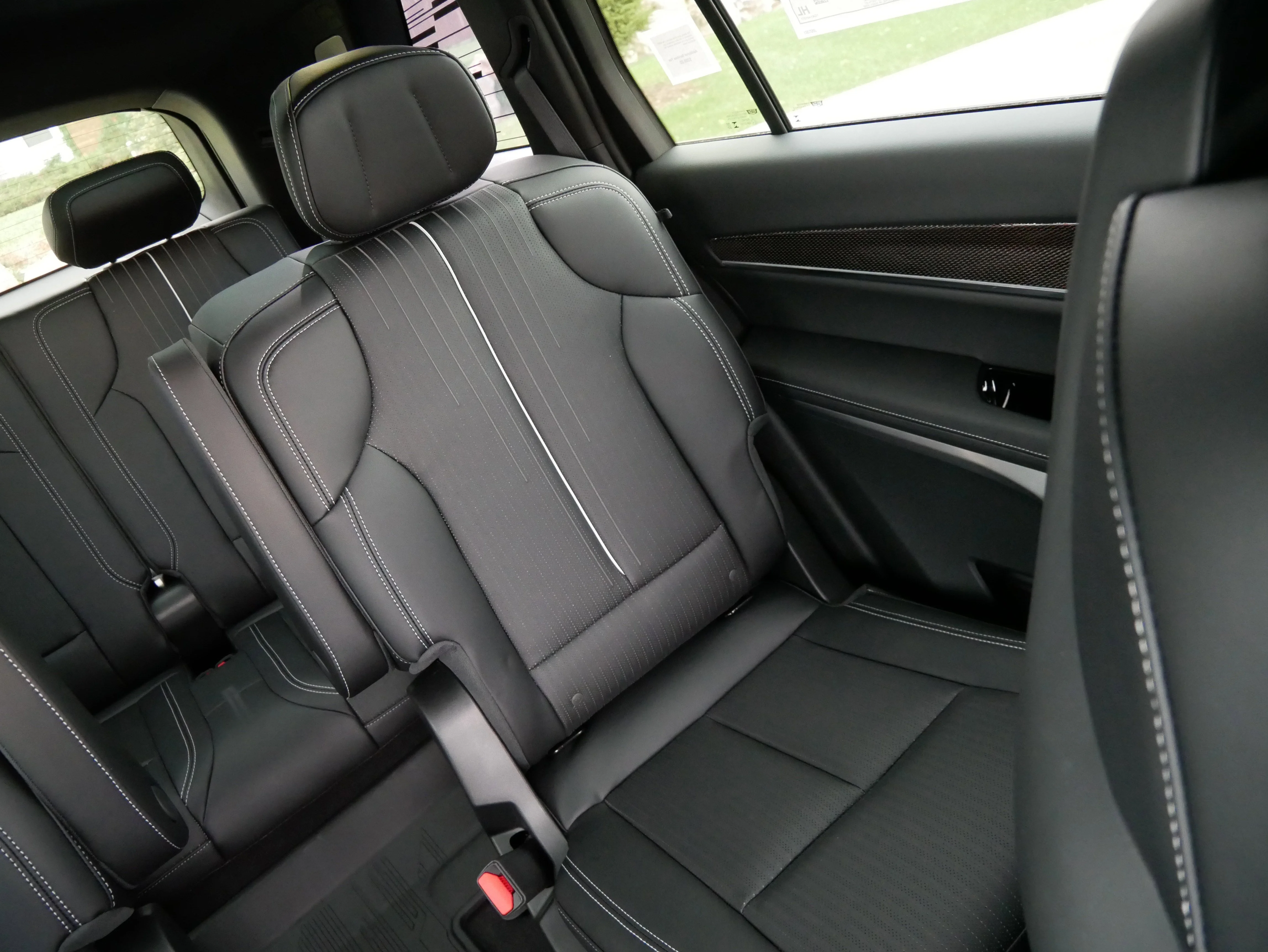 2026 Cadillac VISTIQ Sport - Photo 12
